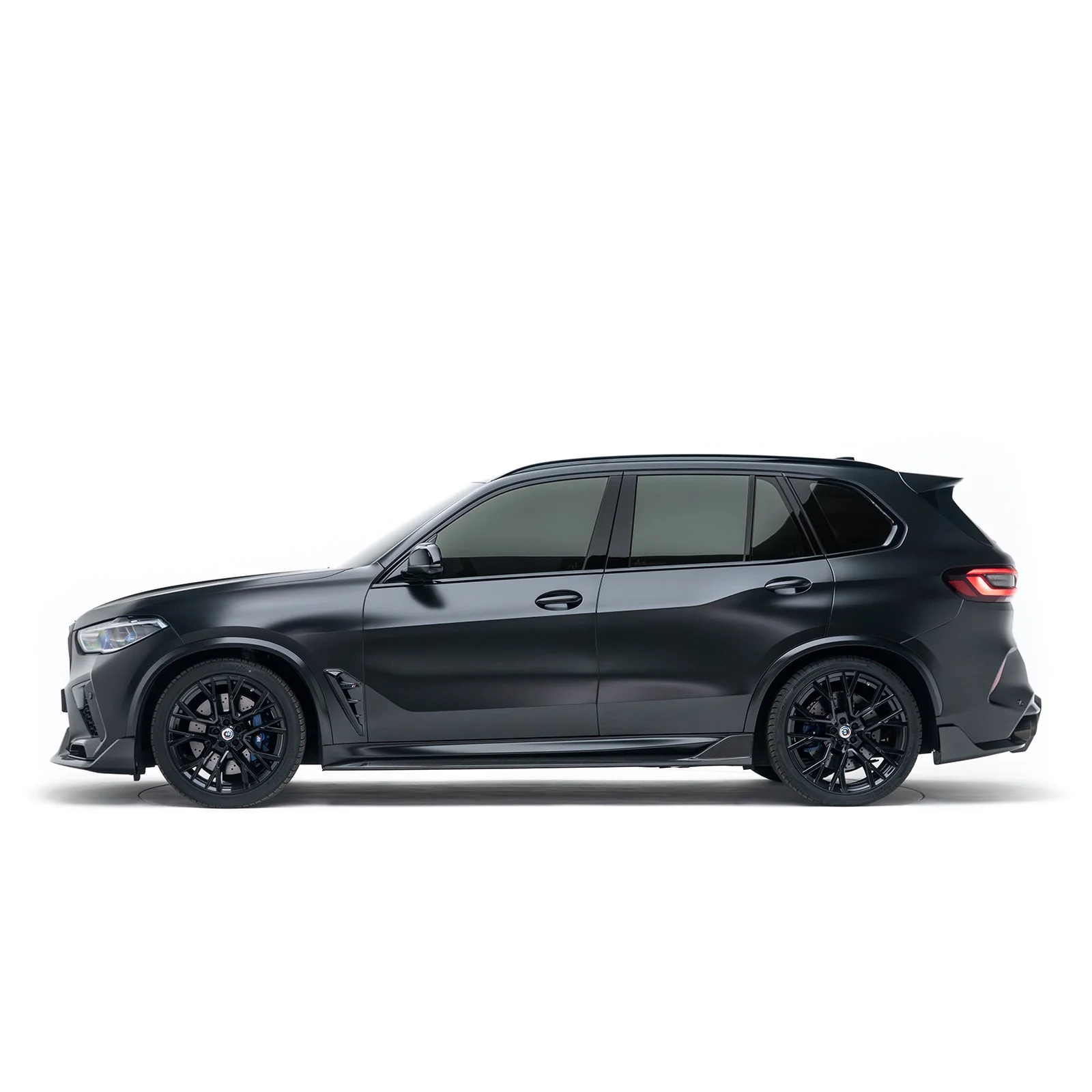 BMW F95 X5M PREPREG SIDE SKIRTS - Image 3