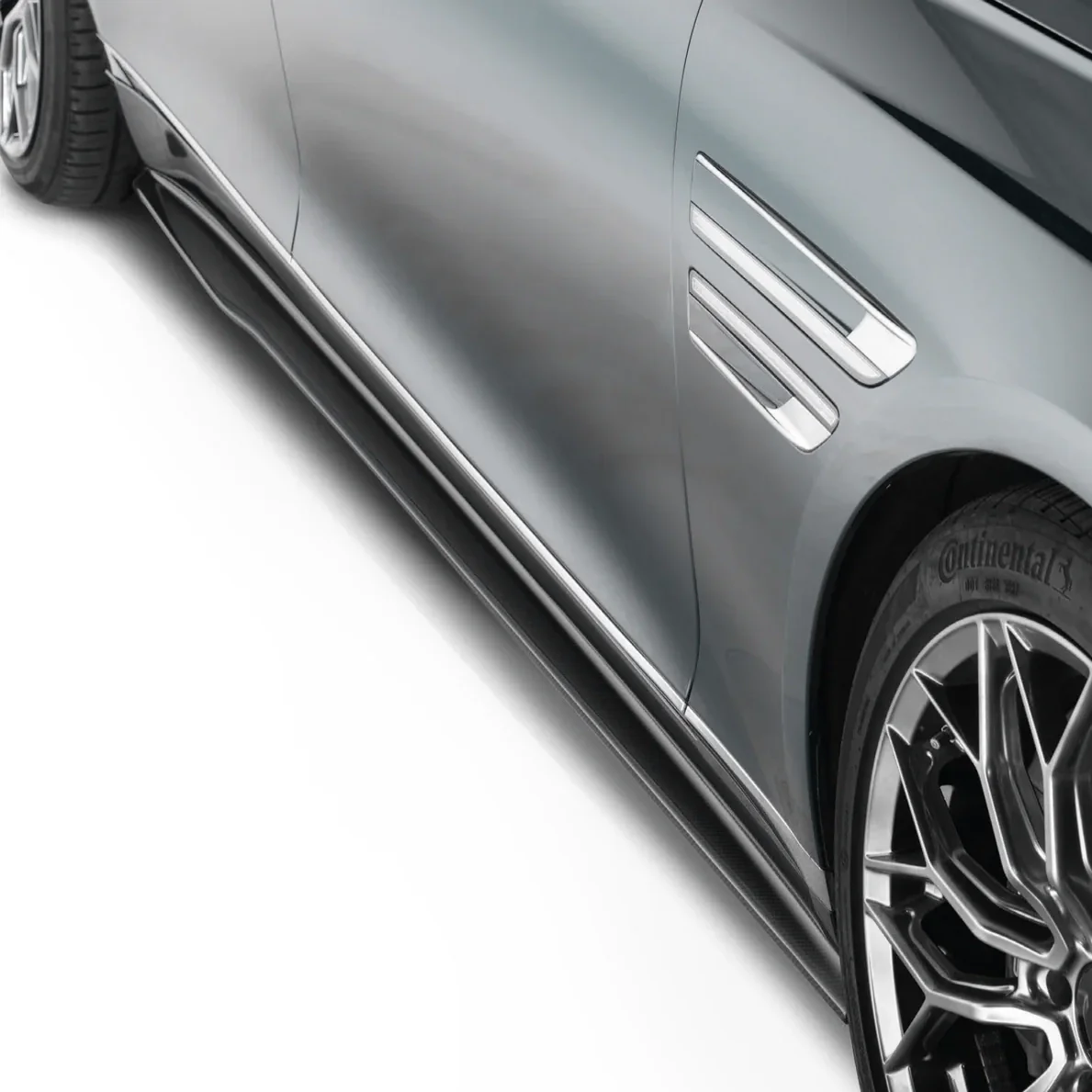 GENESIS G80 (RG3) CARBON FIBER SIDE SKIRTS V2 - Image 2