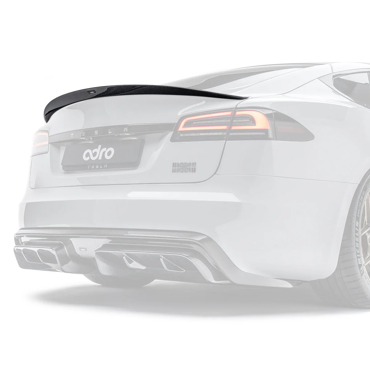 TESLA MODEL S PLAID PREPREG SPOILER